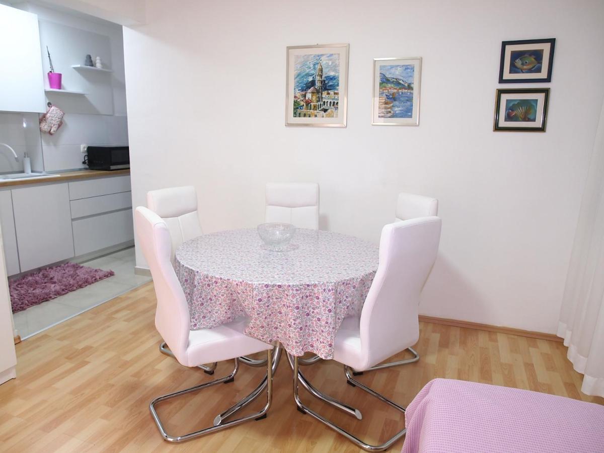 Apartmani Igor Макарска Экстерьер фото